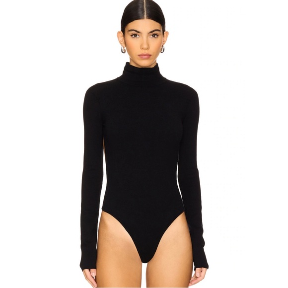 Style Addict Black Open-Back Bodysuit - Picture 2 of 9